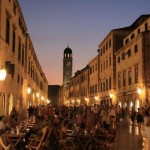 Vita notturna a Dubrovnik: buona